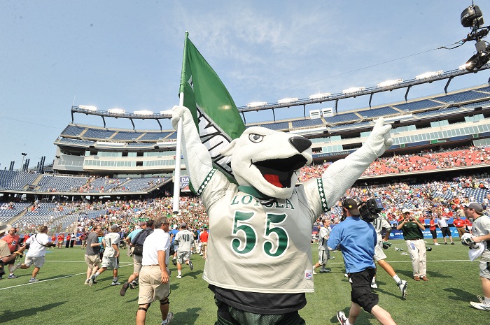 Iggy the Loyola Mascot